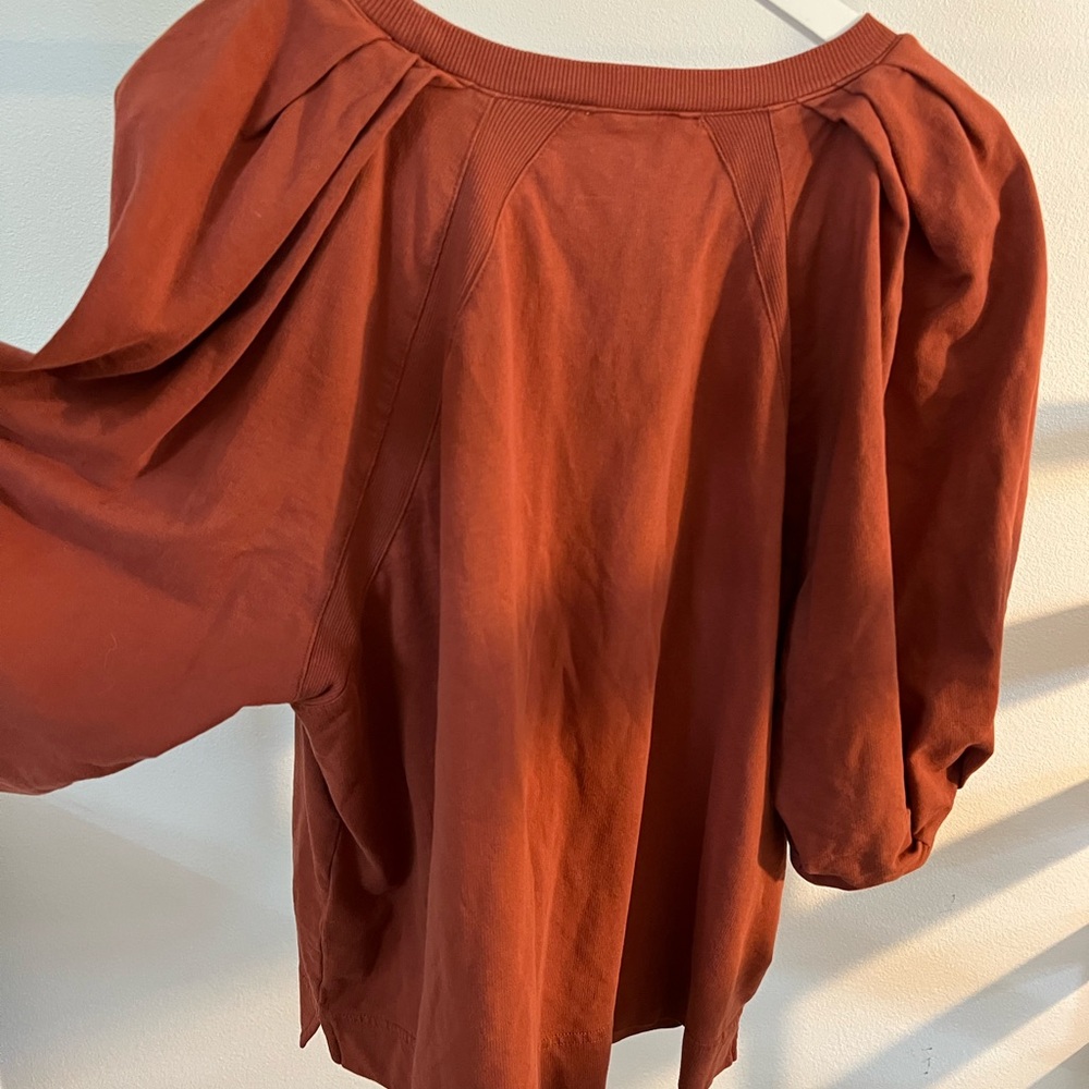 Women's Rust Top - Picture 2 of 3